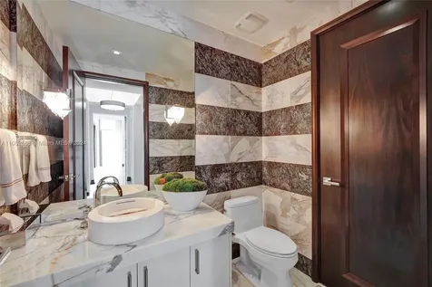 17749 Collins Avenue Sunny Isles Beach FL 33160