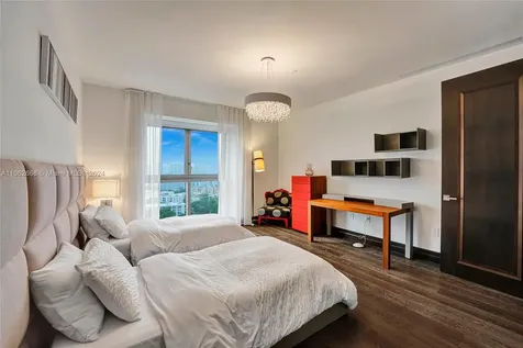 17749 Collins Avenue Sunny Isles Beach FL 33160