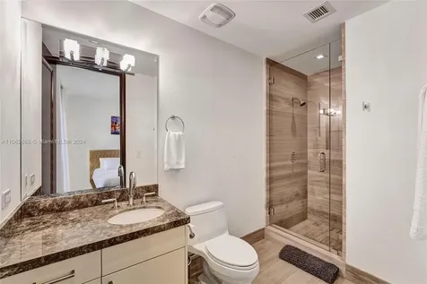 17749 Collins Avenue Sunny Isles Beach FL 33160