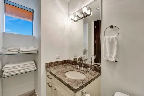 17749 Collins Avenue Sunny Isles Beach FL 33160