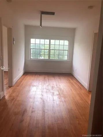 1420 SW 11th Street Miami FL 33135