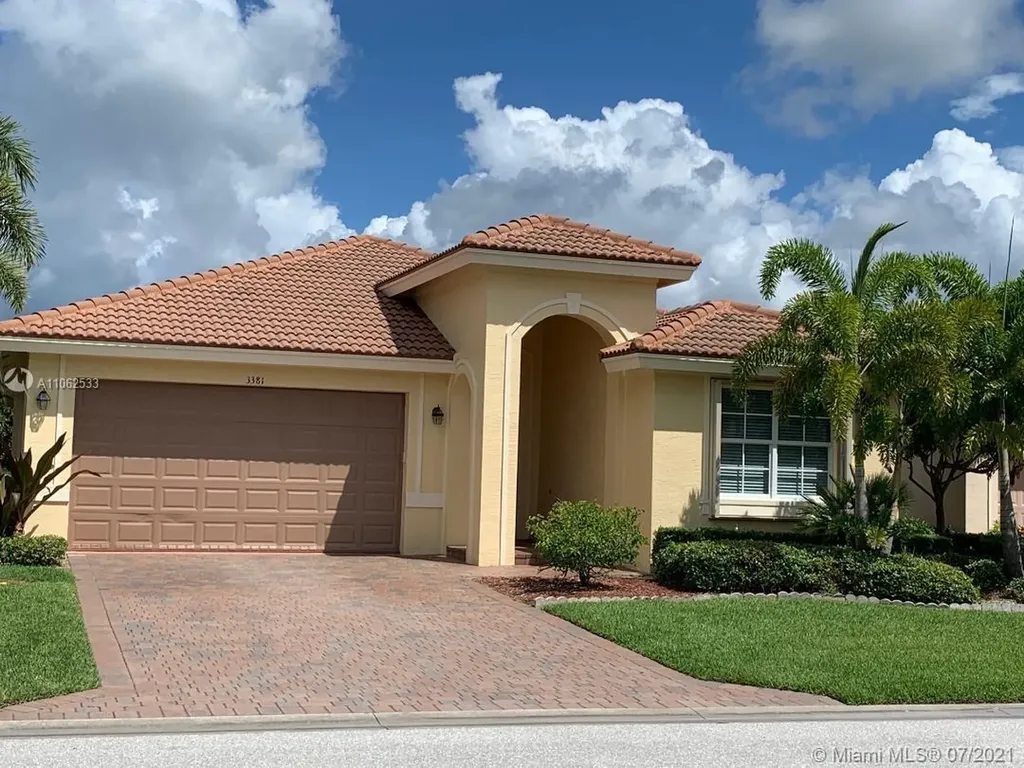3381 SW Porpoise Circle Stuart FL 34997