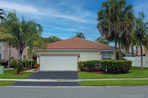 5 Gables Boulevard Weston FL 33326