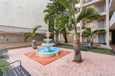 10090 NW 80th Court Hialeah Gardens FL 33016