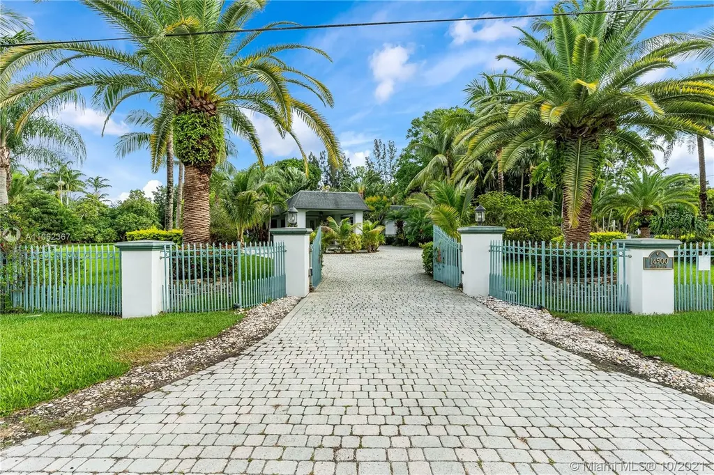 14500 SW 17th Court Davie FL 33325