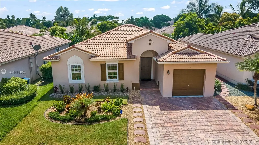 1810 SW 119th Terrace Miramar FL 33025