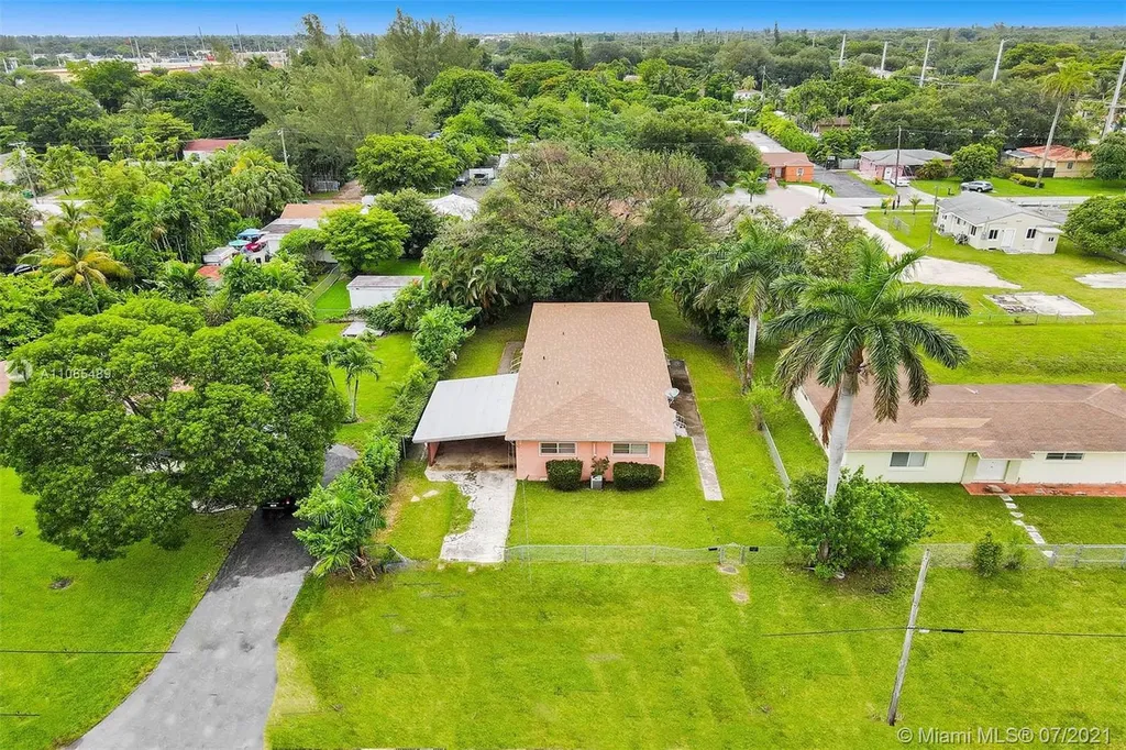 551-553 NW 87th Street El Portal FL 33150