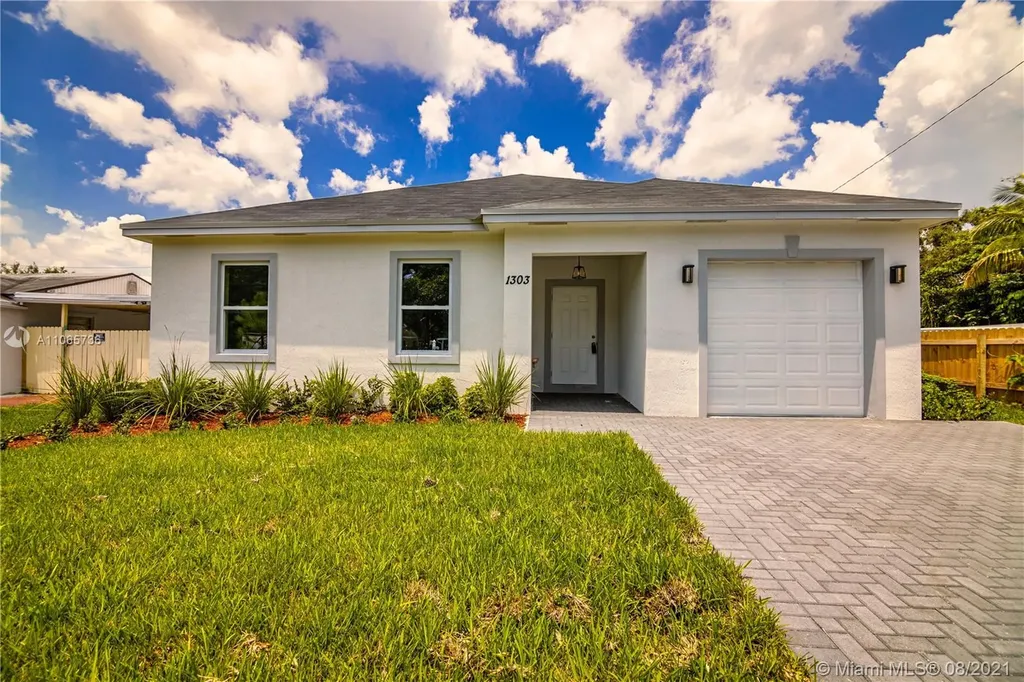 1303 SW 25th Avenue Fort Lauderdale FL 33312
