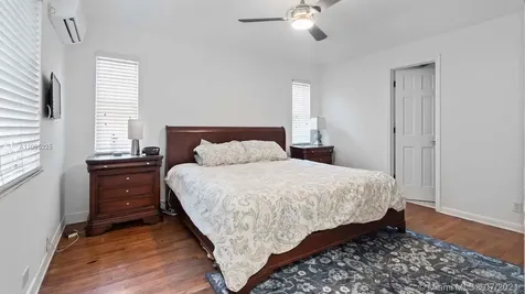 4258 N Michigan Avenue Miami Beach FL 33140