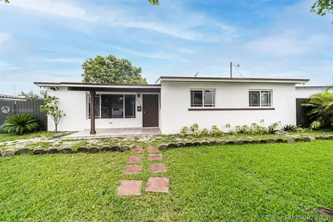 1325 SW 92nd Court Miami FL 33174