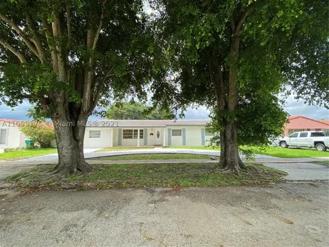 9585 SW 19th Street Miami FL 33165