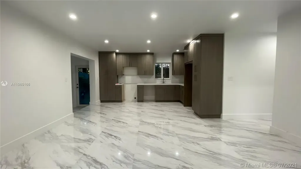 1255 SW 64th Avenue West Miami FL 33144