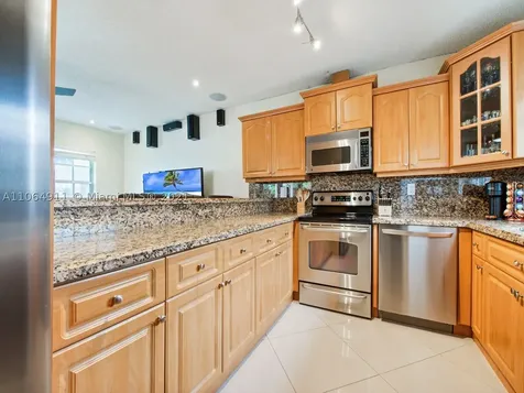 13261 NW 7th Street Miami FL 33182