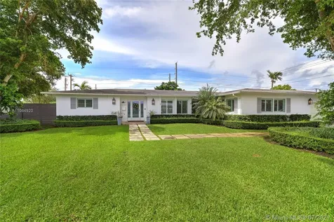 8200 SW 139th Terrace Palmetto Bay FL 33158