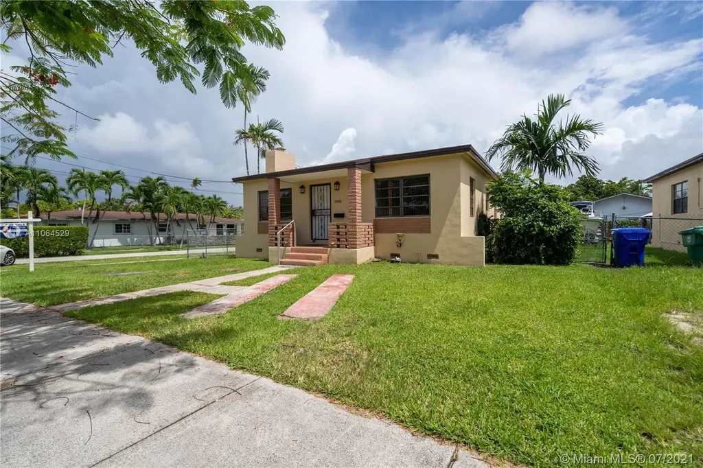 3041 SW 27th Street Miami FL 33133