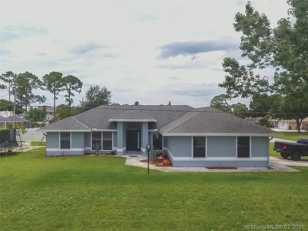 1999 SW Delmonico Avenue Port St. Lucie FL 34953