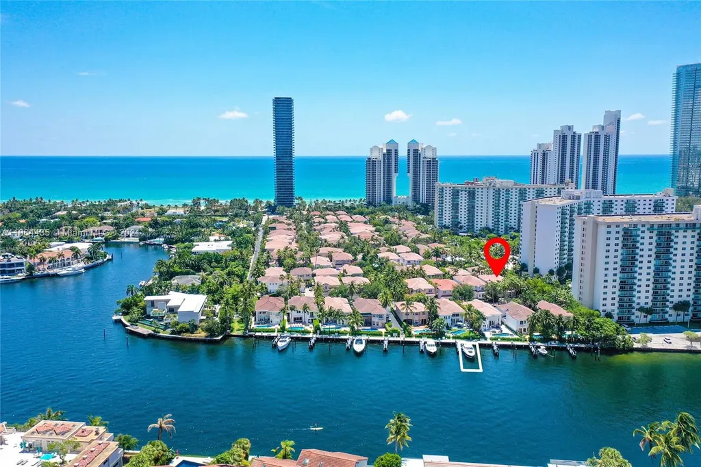 19414 NE 39th Avenue Sunny Isles Beach FL 33160