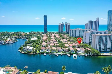 19414 NE 39th Avenue Sunny Isles Beach FL 33160