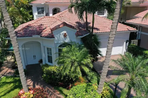 19414 NE 39th Avenue Sunny Isles Beach FL 33160