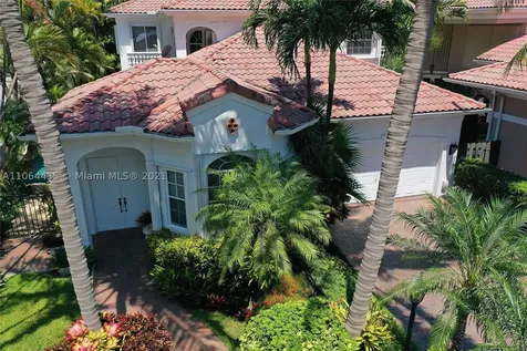 19414 NE 39th Avenue Sunny Isles Beach FL 33160