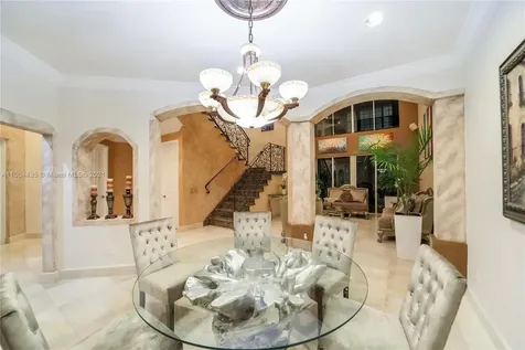 19414 NE 39th Avenue Sunny Isles Beach FL 33160