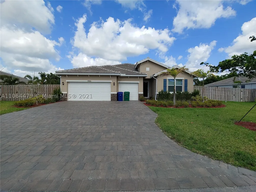19900 SW 132nd Court Miami FL 33177