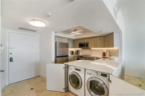 2200 S Ocean Lane Fort Lauderdale FL 33316