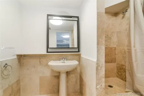 2200 S Ocean Lane Fort Lauderdale FL 33316