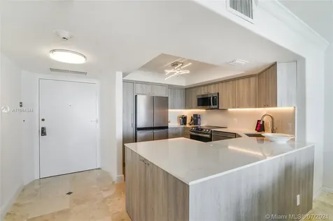 2200 S Ocean Lane Fort Lauderdale FL 33316