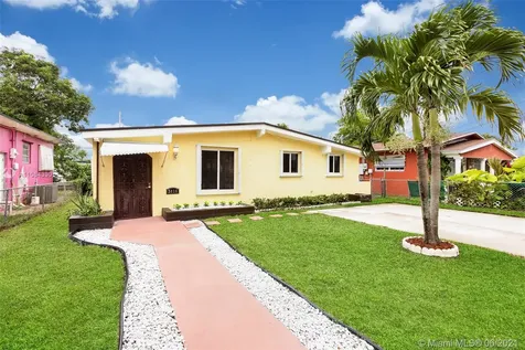 3036 NW 51st Street Miami FL 33142