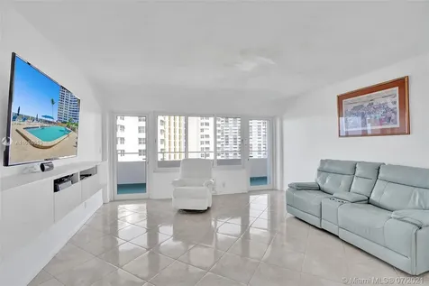 4050 N Ocean Drive Lauderdale By The Sea FL 33308