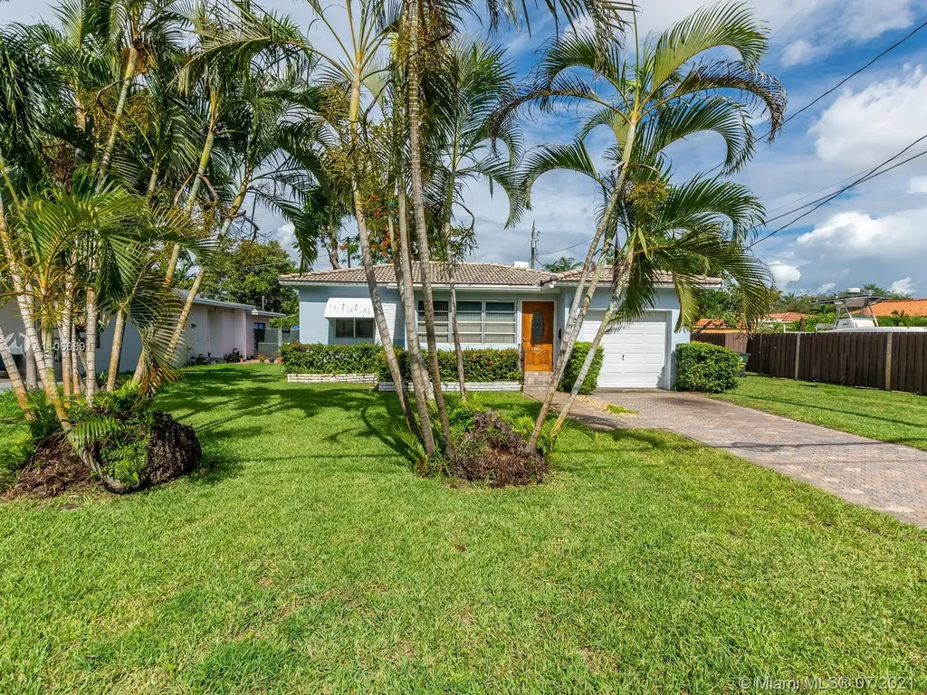 198 Albatross Street Miami Springs FL 33166