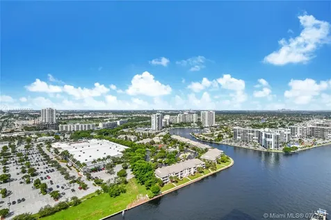 4010 S Ocean Drive Hollywood FL 33019