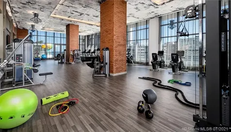 4010 S Ocean Drive Hollywood FL 33019