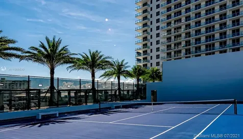 4010 S Ocean Drive Hollywood FL 33019