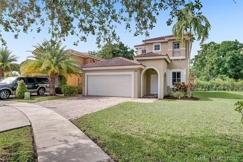 2262 SE 2nd Street Homestead FL 33033