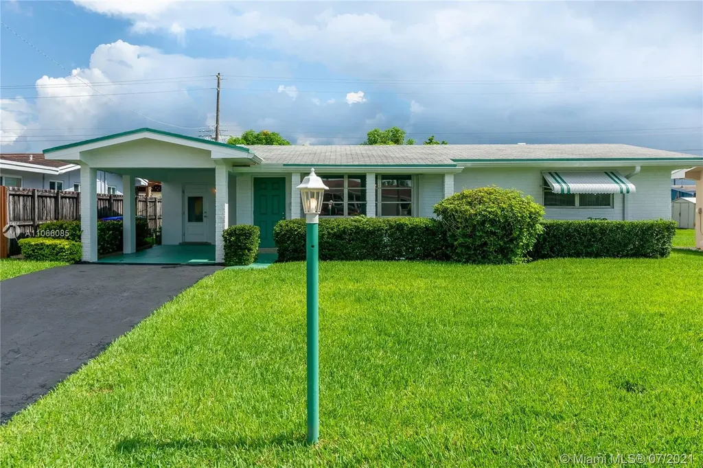 8811 NW 15th Court Pembroke Pines FL 33024