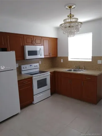 430 NE 173rd Street North Miami Beach FL 33162