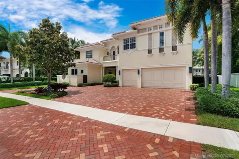 631 Sweet Bay Avenue Plantation FL 33324
