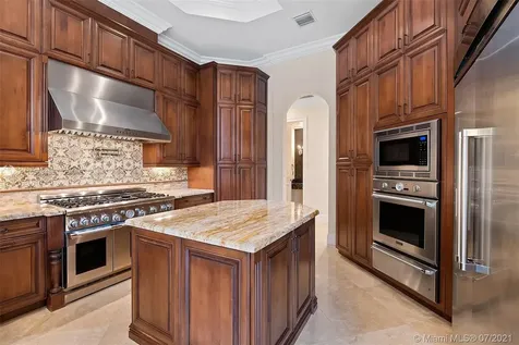 631 Sweet Bay Avenue Plantation FL 33324