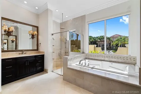 631 Sweet Bay Avenue Plantation FL 33324