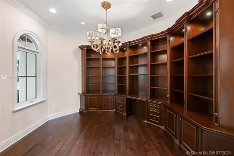 631 Sweet Bay Avenue Plantation FL 33324