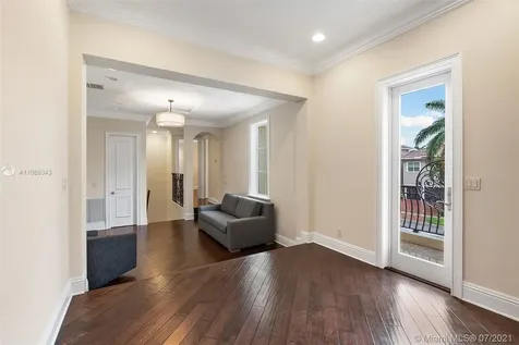 631 Sweet Bay Avenue Plantation FL 33324