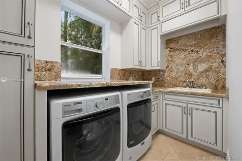 631 Sweet Bay Avenue Plantation FL 33324