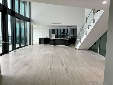 18555 Collins Avenue Sunny Isles Beach FL 33160
