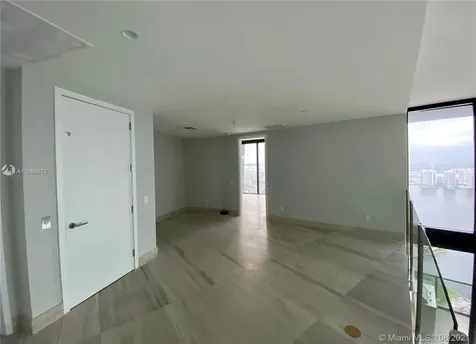 18555 Collins Avenue Sunny Isles Beach FL 33160
