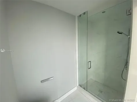 18555 Collins Avenue Sunny Isles Beach FL 33160