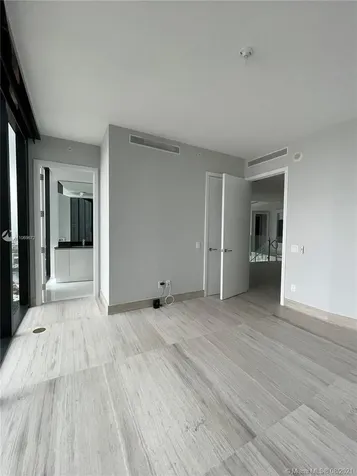 18555 Collins Avenue Sunny Isles Beach FL 33160