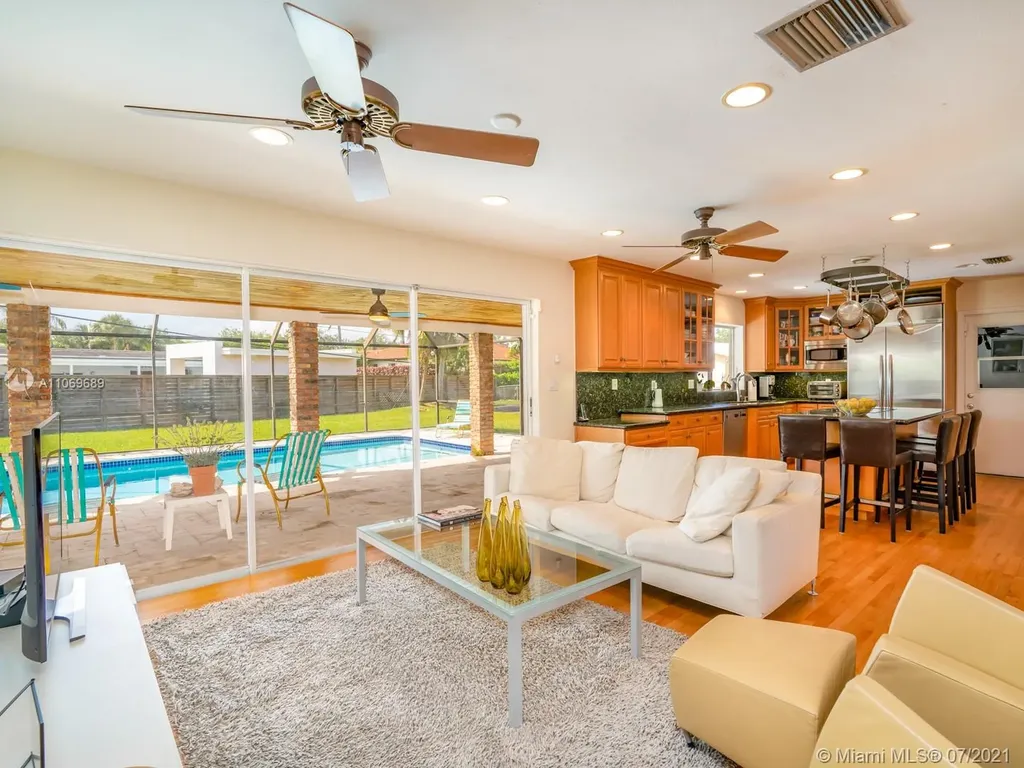 9775 SW 142nd Drive Miami FL 33176