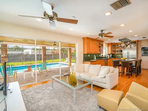 9775 SW 142nd Drive Miami FL 33176